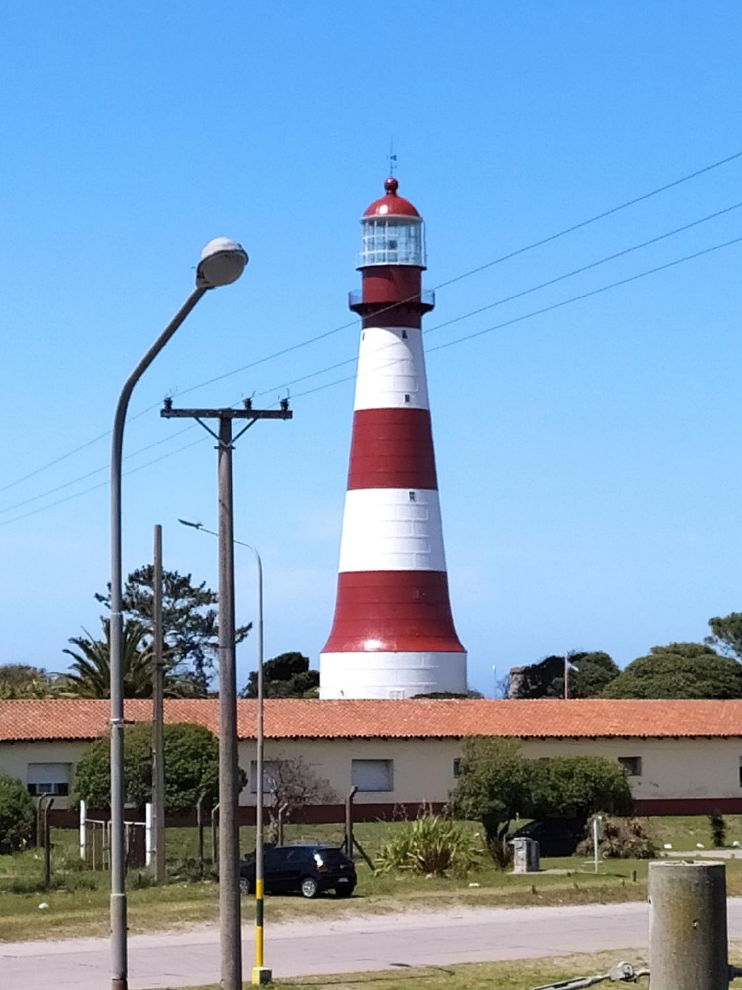 Luz De Faro, Frente A Playas Mas Lindas!